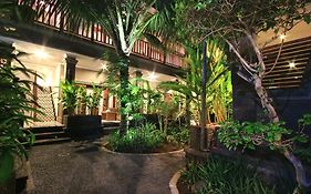 Letos Kubu Homestay