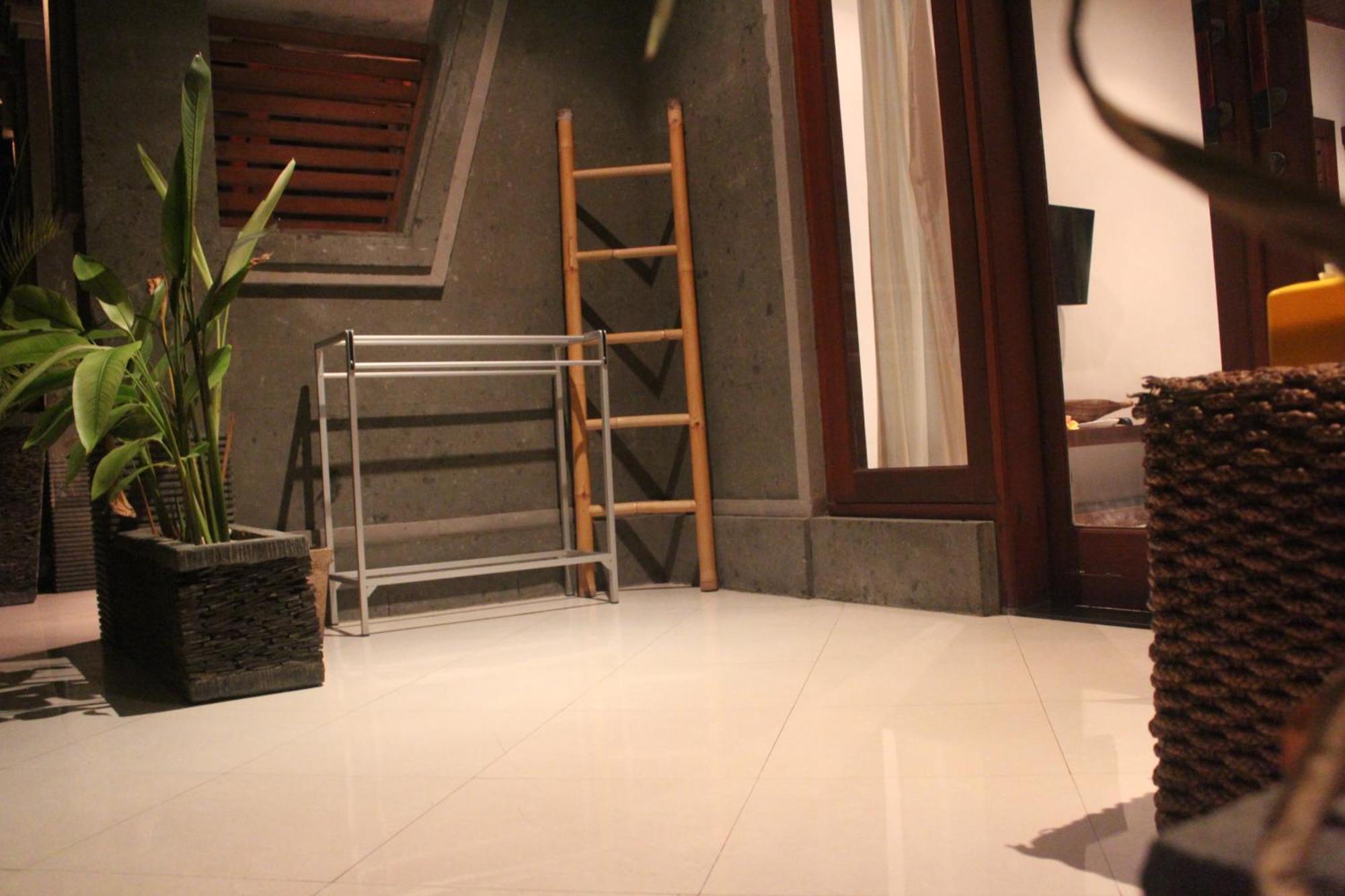 Letos Kubu Homestay Kuta  Room photo