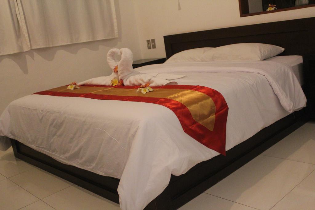 Letos Kubu Homestay Kuta  Exterior photo