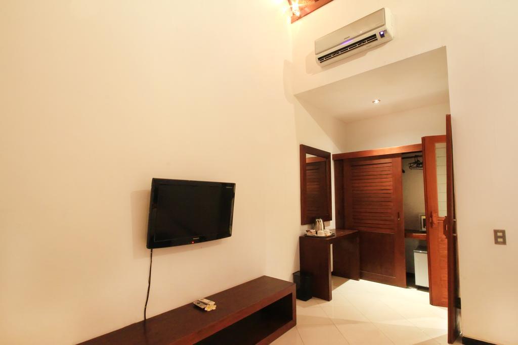 Letos Kubu Homestay Kuta  Exterior photo