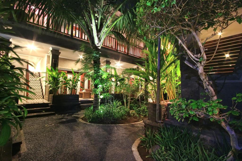 Letos Kubu Homestay Kuta  Exterior photo