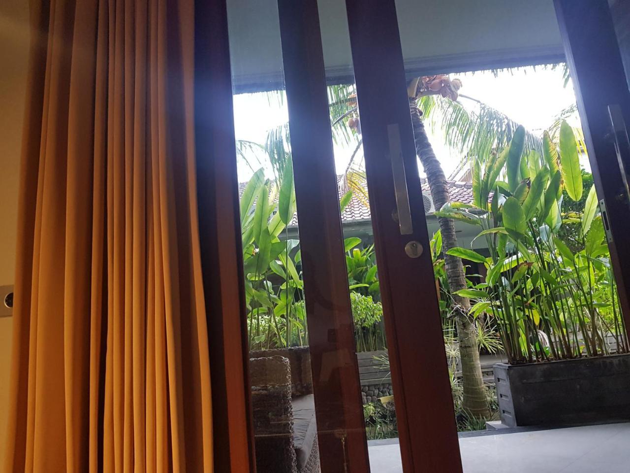 Letos Kubu Homestay Kuta  Exterior photo